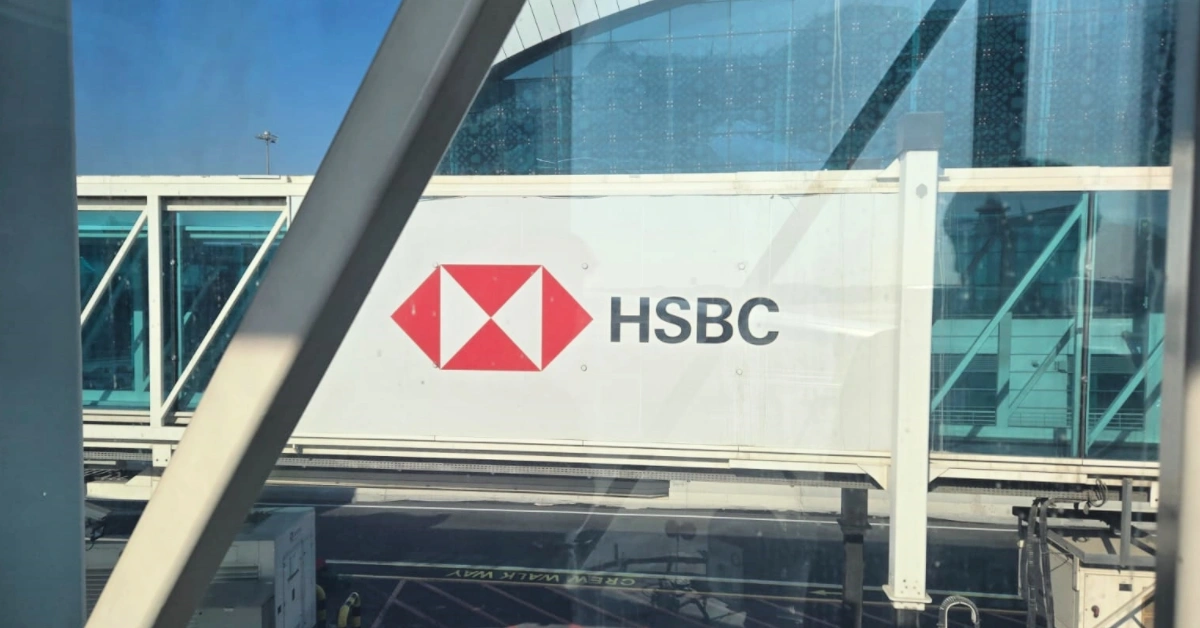 HSBC Faces Backlash Over Withholding £978m in Pensions from Hong Kong Exiles
